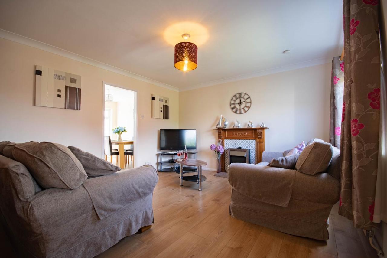 3-Bedroom House With Garden, Conservatory, In Centre Of Worcester Eksteriør billede